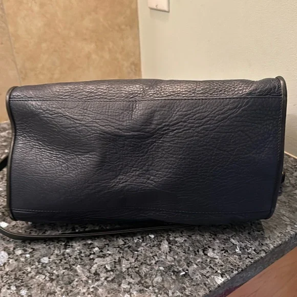 See by Chloe navy handbag. Good condition outside; well worn inside. See photos - Picture 8 of 8